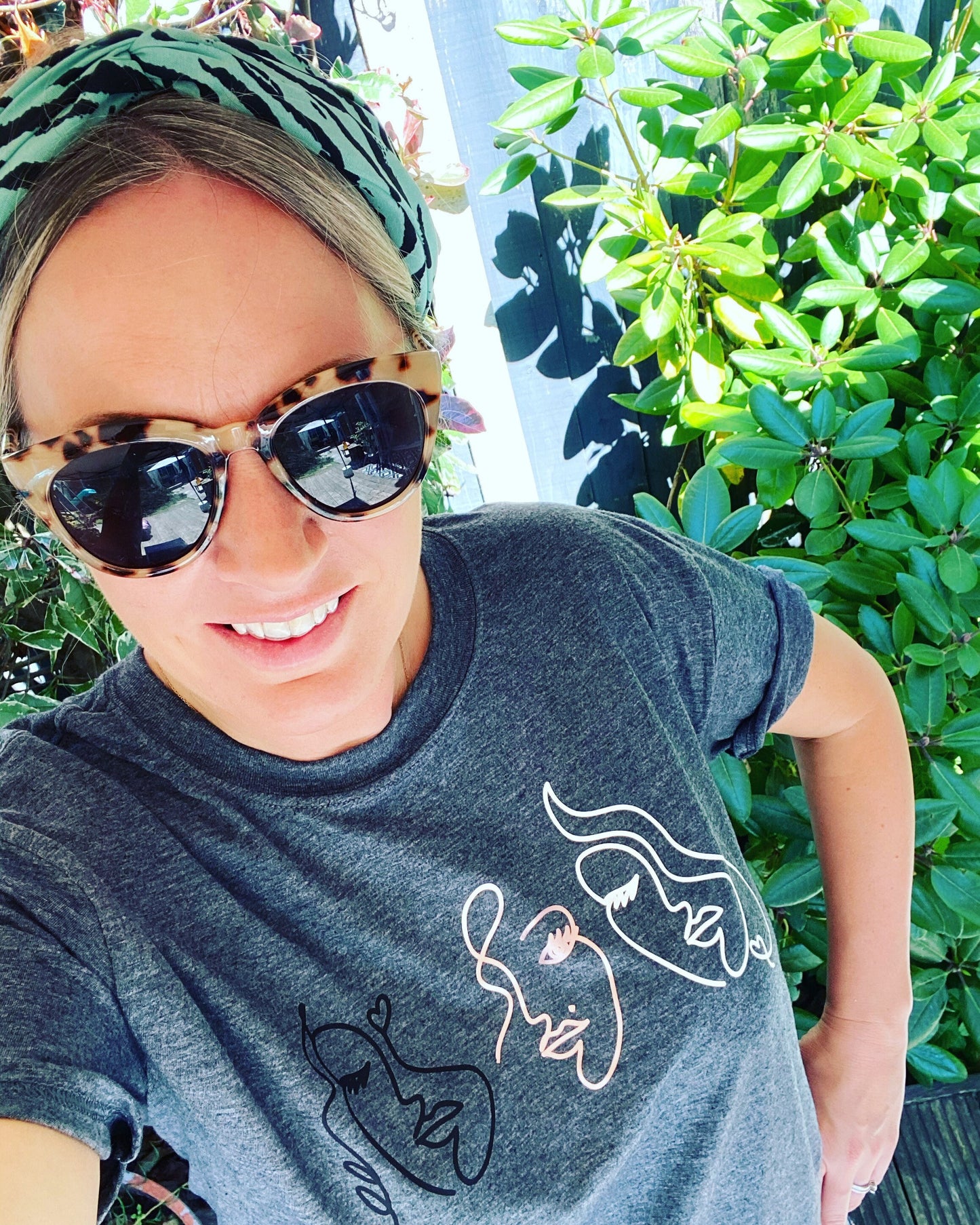 Women’s face t-shirt | Sketched face | fashion tee | Picasso style sketch | be kind to every kind t-shirt | line face drawing