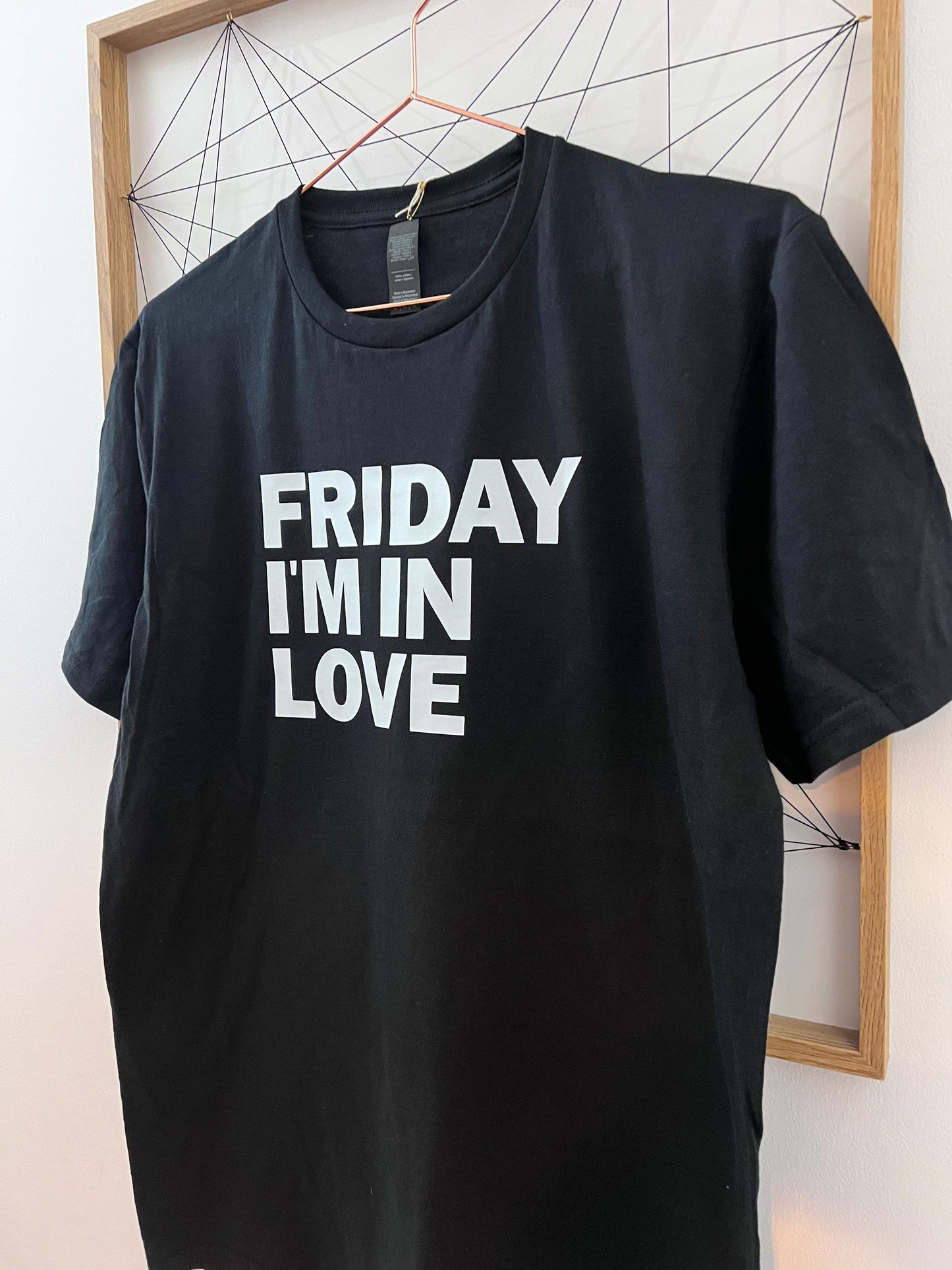 Friday I’m in love t-shirt | The Cure lyrics | Valentines t-shirt