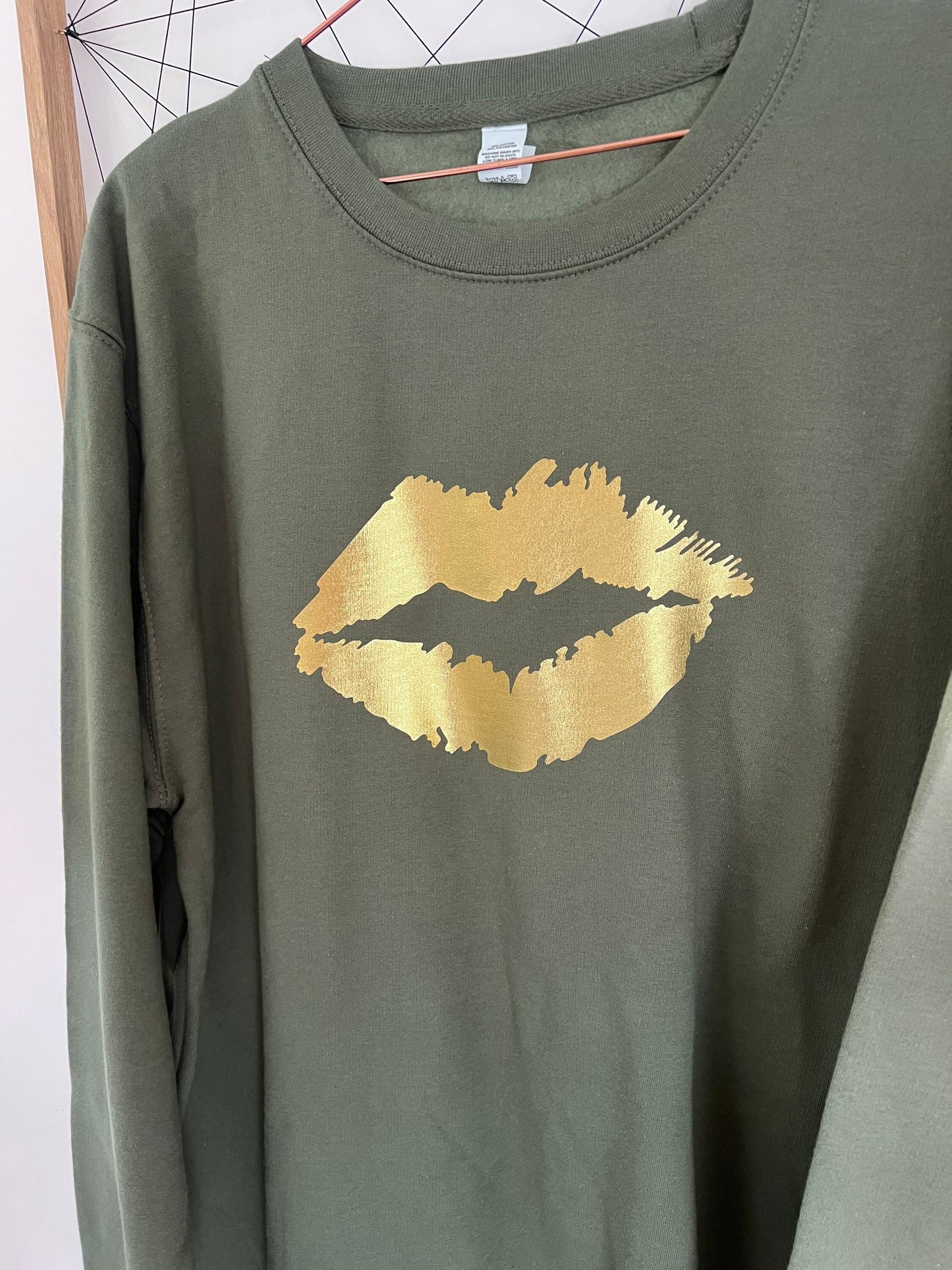 Lips Sweatshirt | kiss sweatshirt/sweater